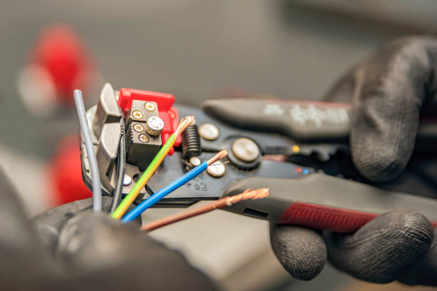 Best Affordable Electrician  in Rogers, AR